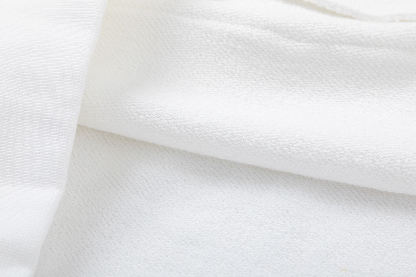 AMRI Smoker Long Sleeved Hoodies