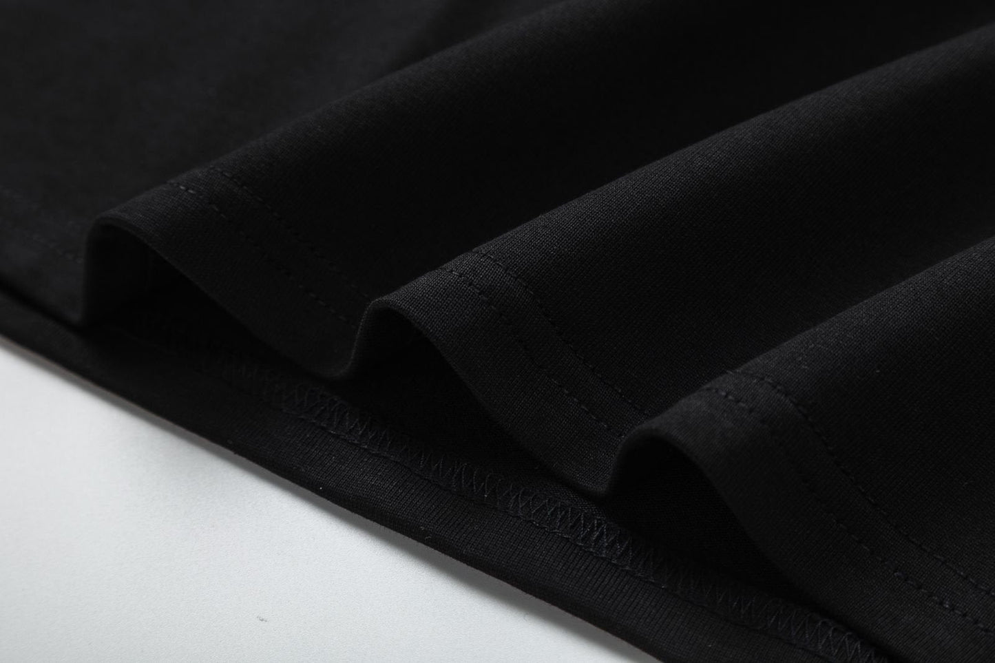 AMRI Crystal Pegasus Graphic T-Shirt