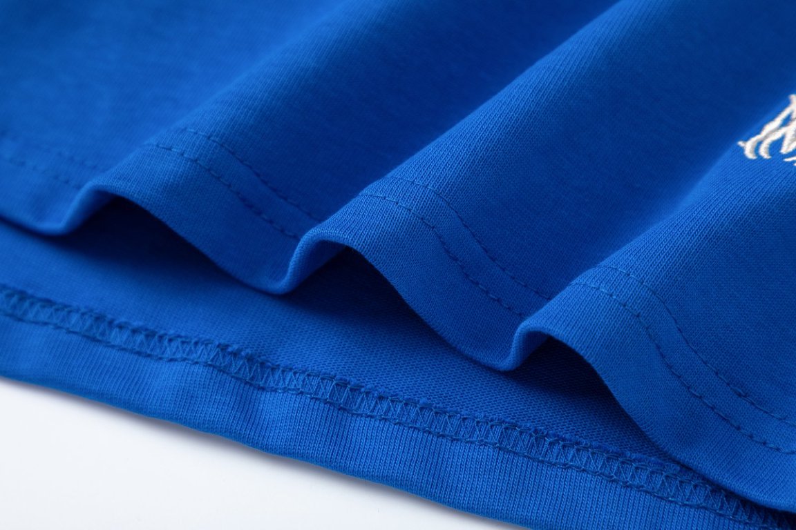 AMRI Staggered Logo T-Shirts