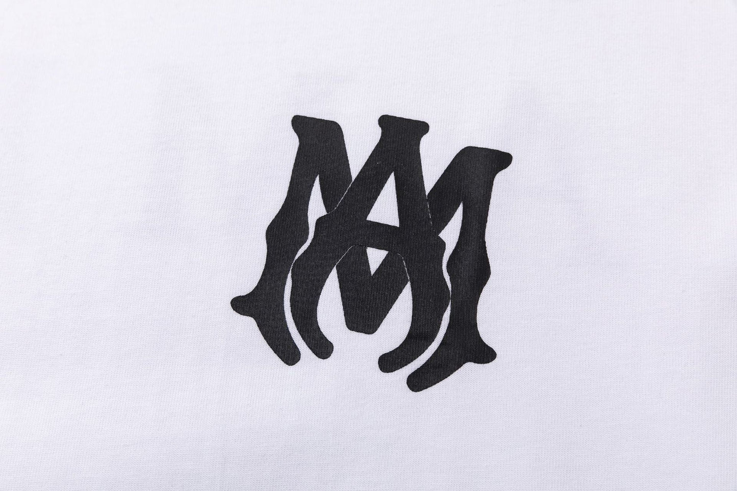 AMRI Classic T-Shirt