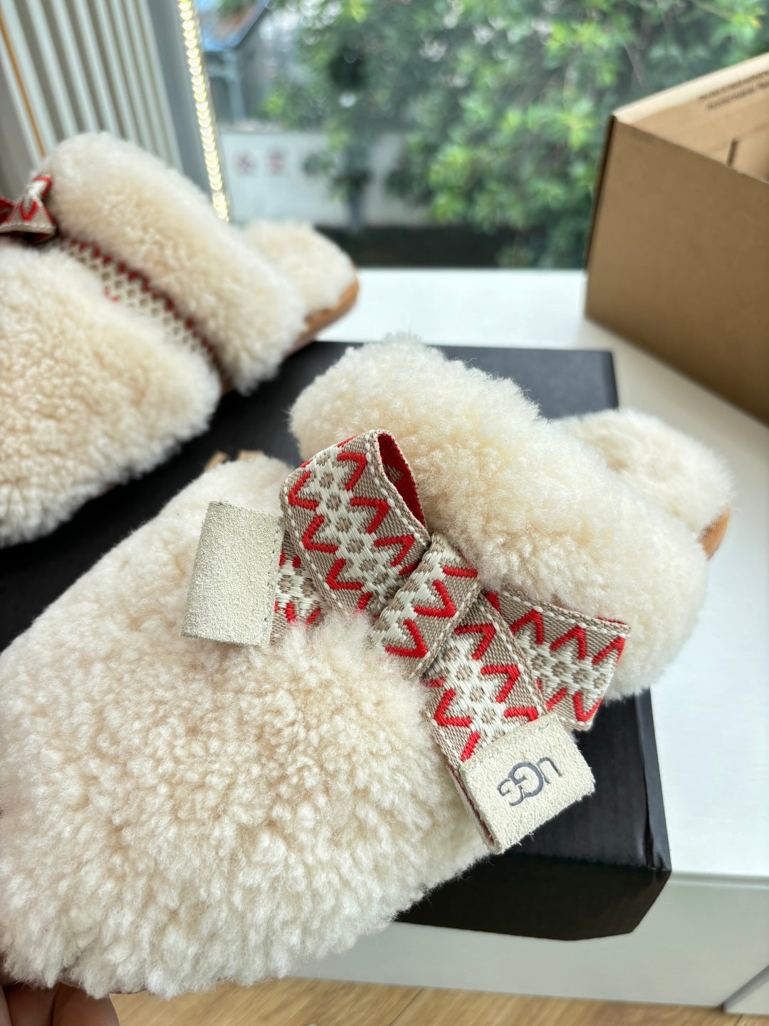UGG Autumn/Winter Wool Slippers