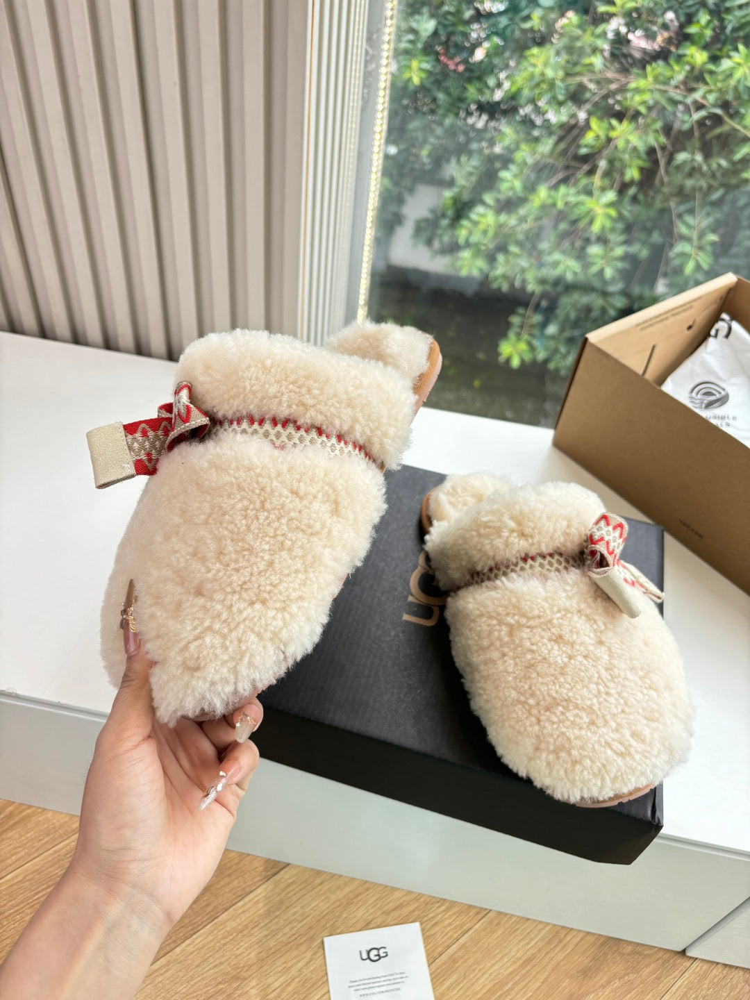 UGG Autumn/Winter Wool Slippers