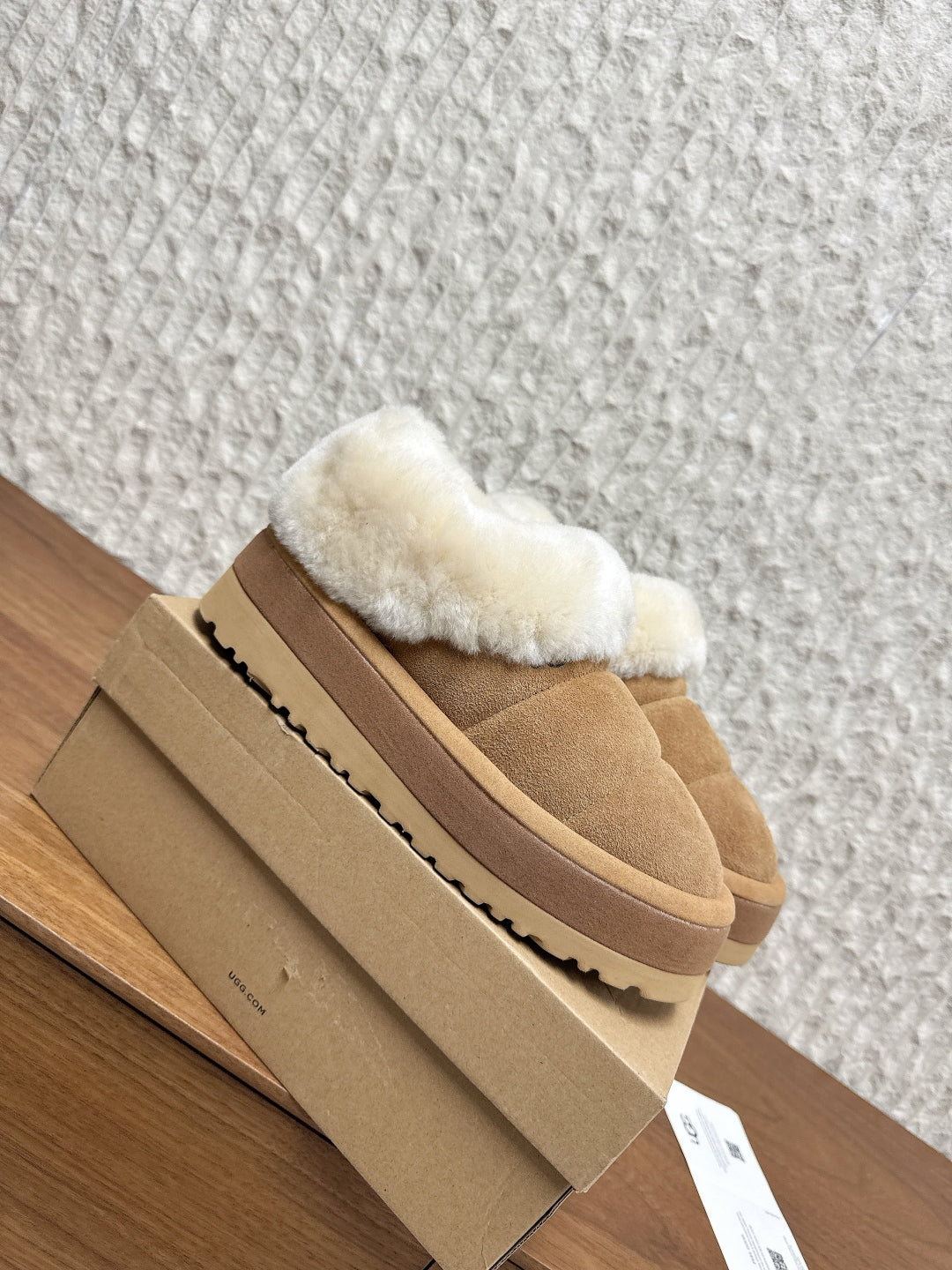 UGG Sheepskin Fur-Lined Slippers – Autumn/Winter Collection