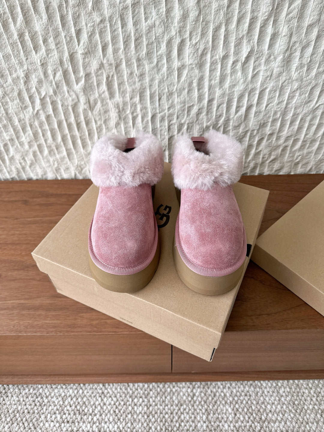 UGG Sheepskin Fur-Lined Slippers – Autumn/Winter Collection
