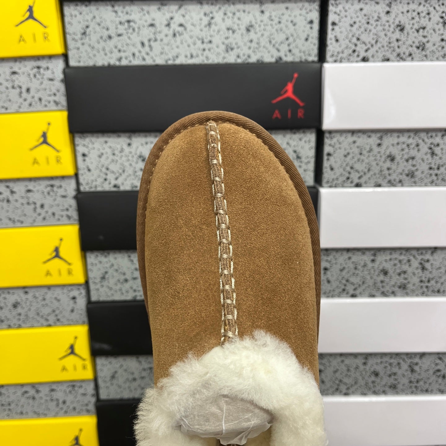 UGG Platform Low-Cut Snow Boots
