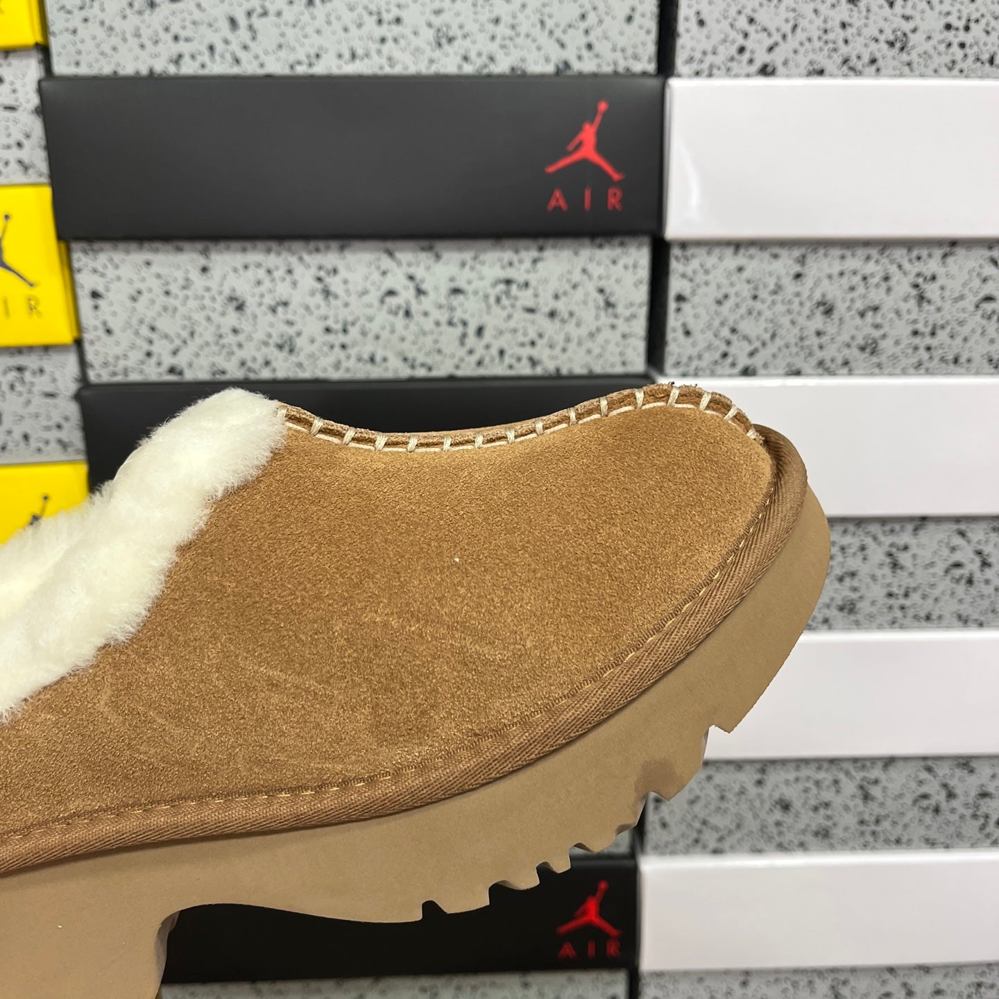 UGG Platform Low-Cut Snow Boots