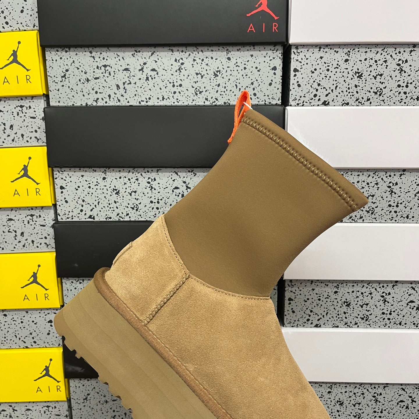 UGG Platform Low-Cut Snow Boots