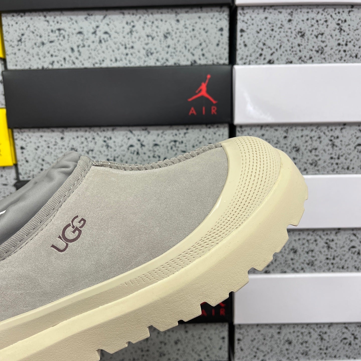 UGG Platform Low-Cut Snow Boots