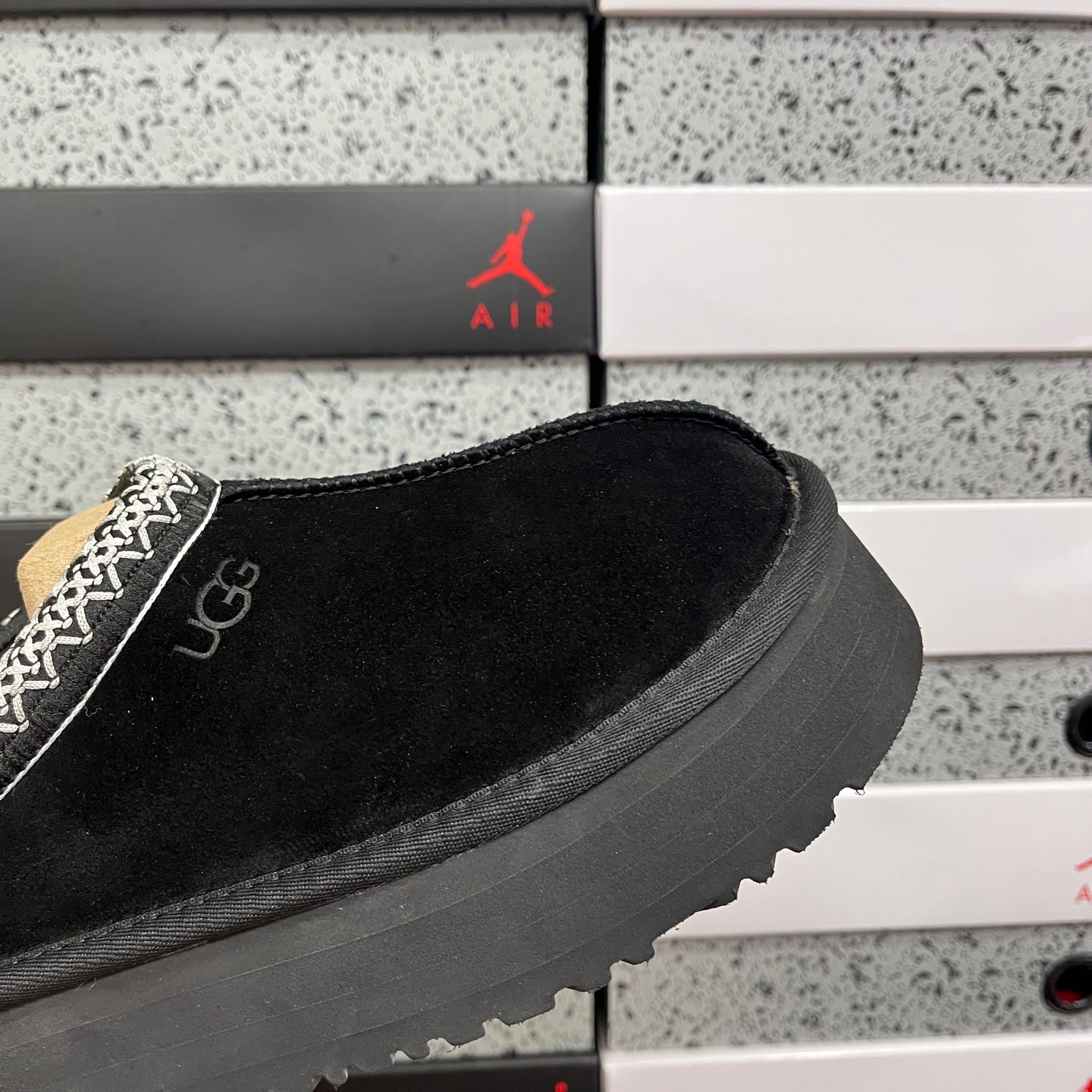 UGG Thick-Soled Low-Cut Fur Snow Boots