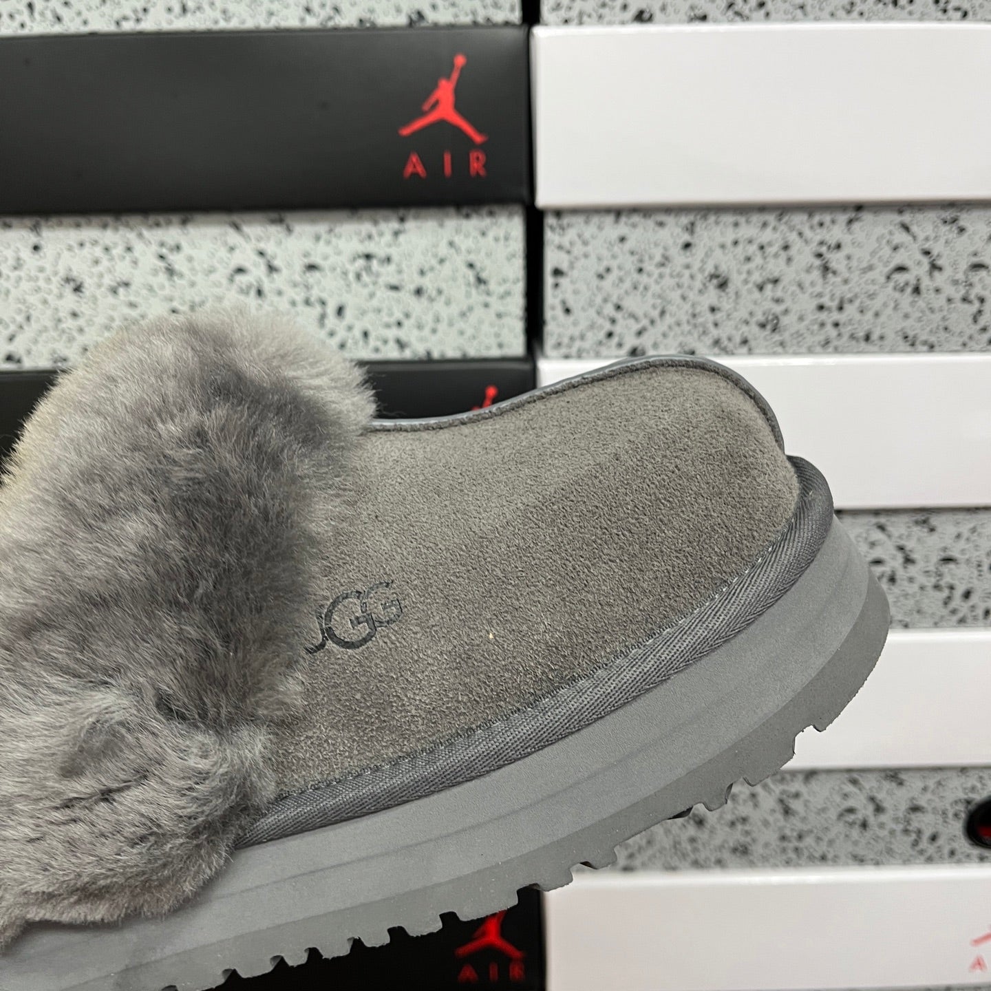 UGG Thick-Soled Low-Cut Fur Snow Boots