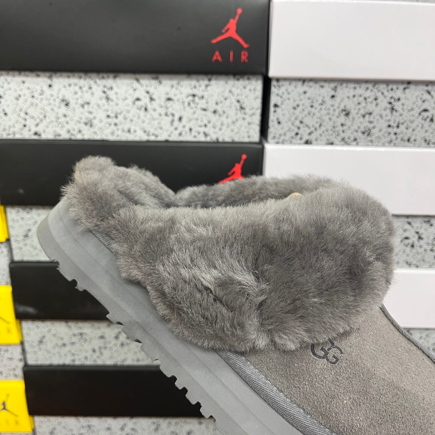 UGG Thick-Soled Low-Cut Fur Snow Boots