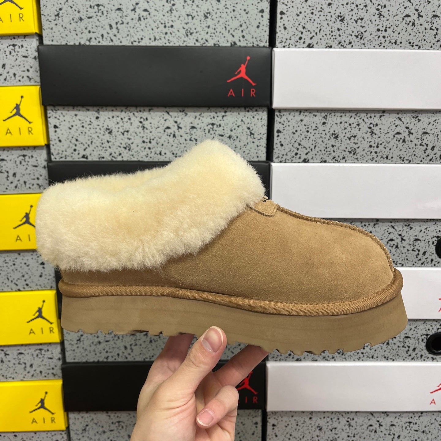 UGG Thick-Soled Low-Cut Fur Snow Boots