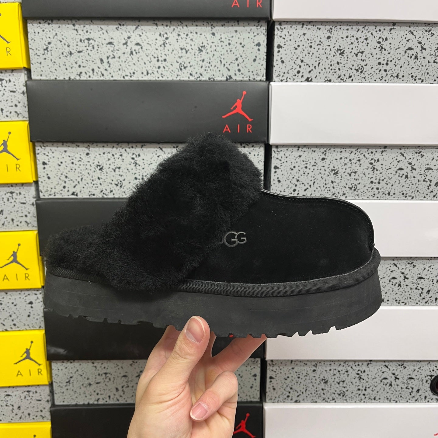 UGG Thick-Soled Low-Cut Fur Snow Boots