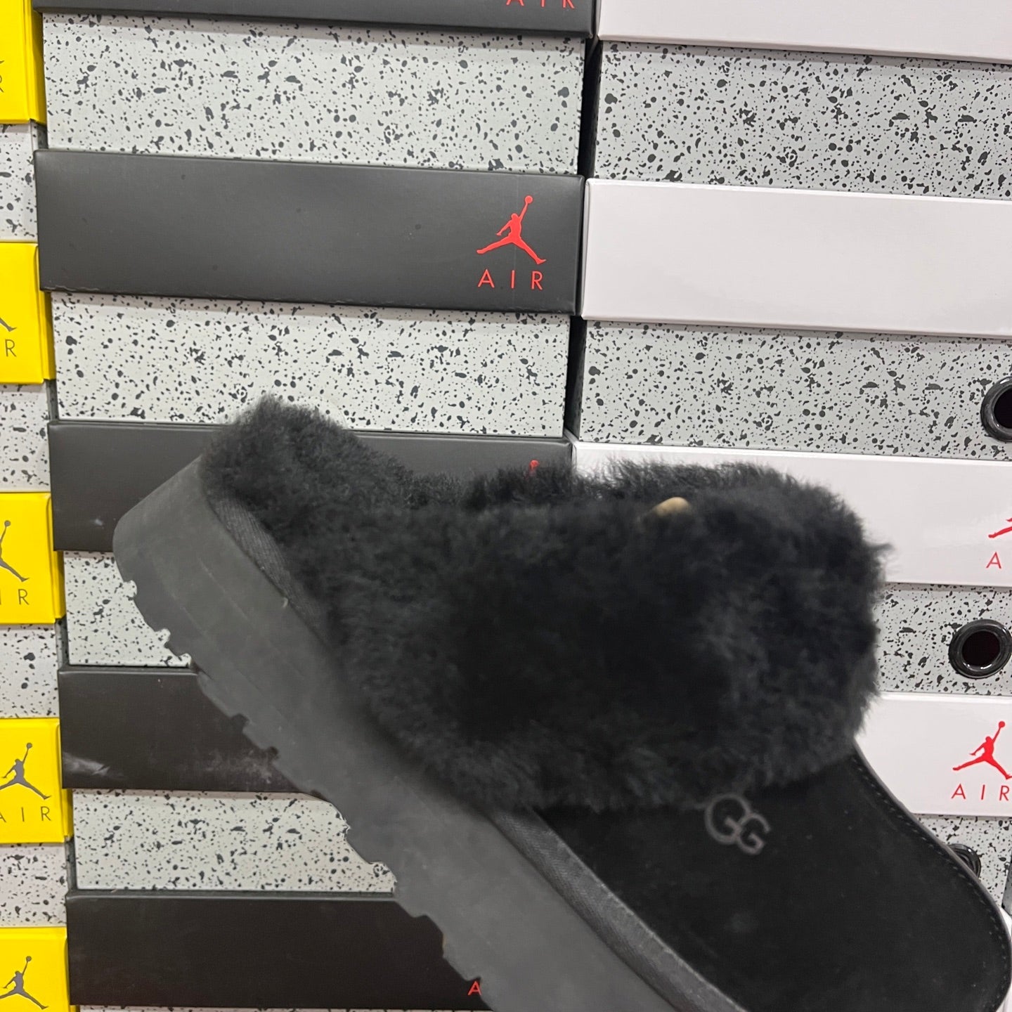 UGG Thick-Soled Low-Cut Fur Snow Boots