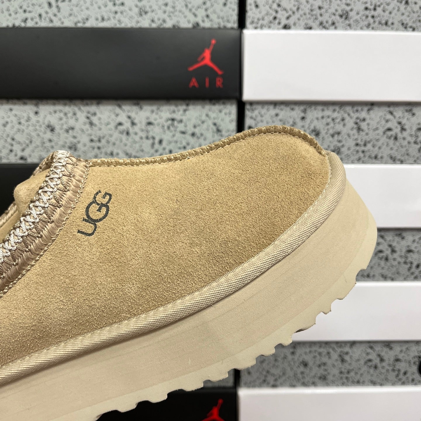 UGG Thick-Soled Low-Cut Fur Snow Boots