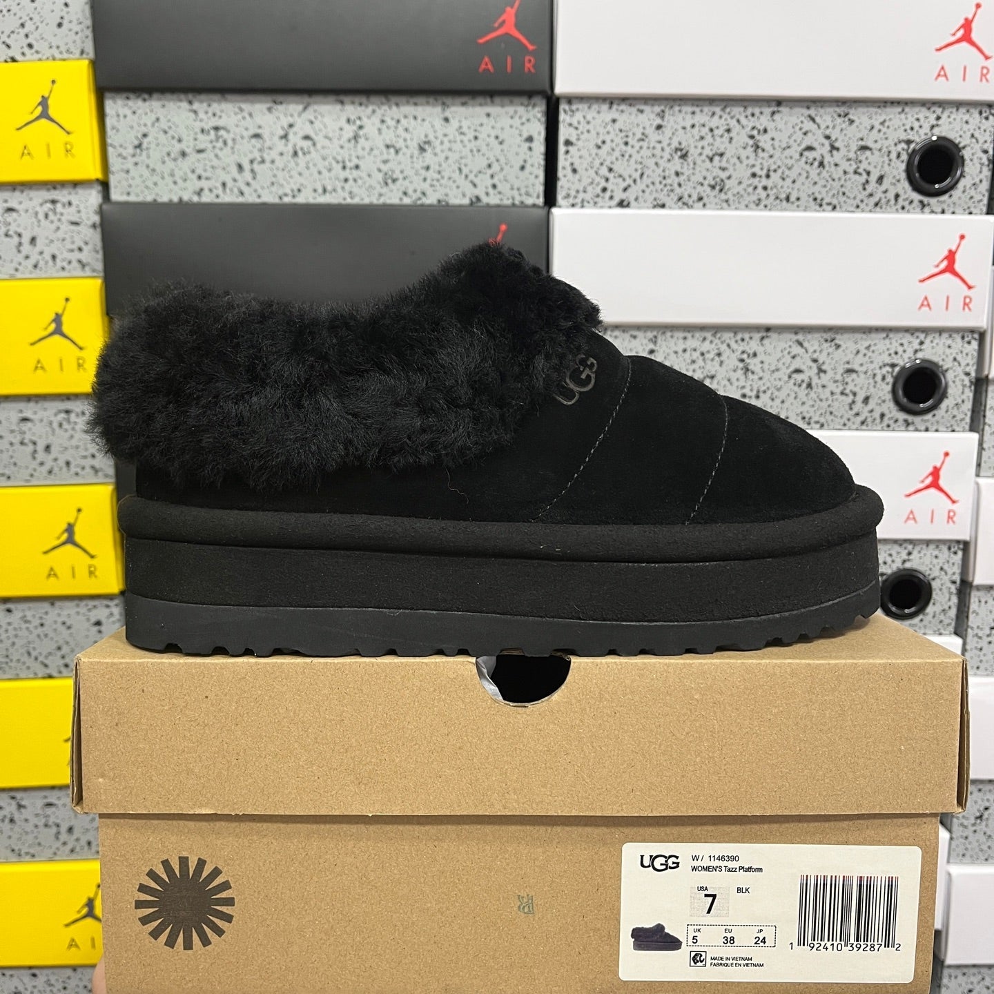 UGG Thick-Soled Low-Cut Fur Snow Boots