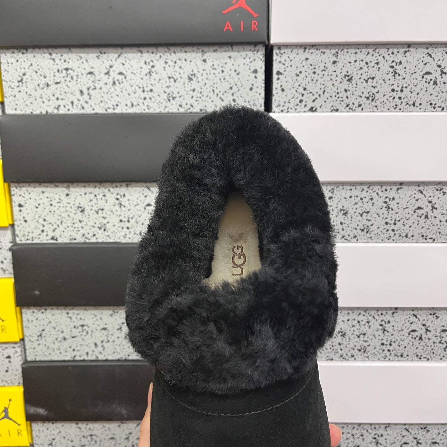 UGG Thick-Soled Low-Cut Fur Snow Boots