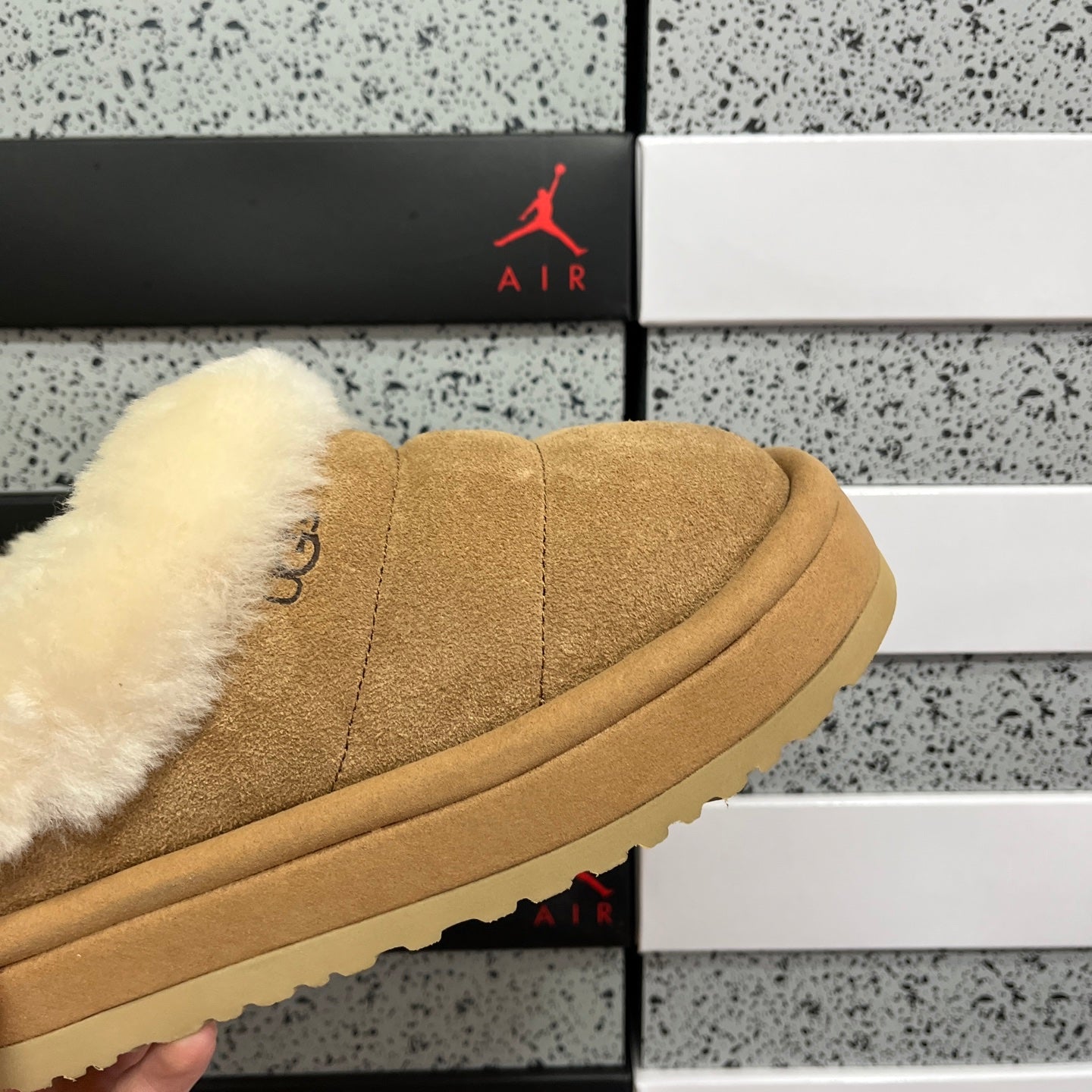 UGG Thick-Soled Low-Cut Fur Snow Boots