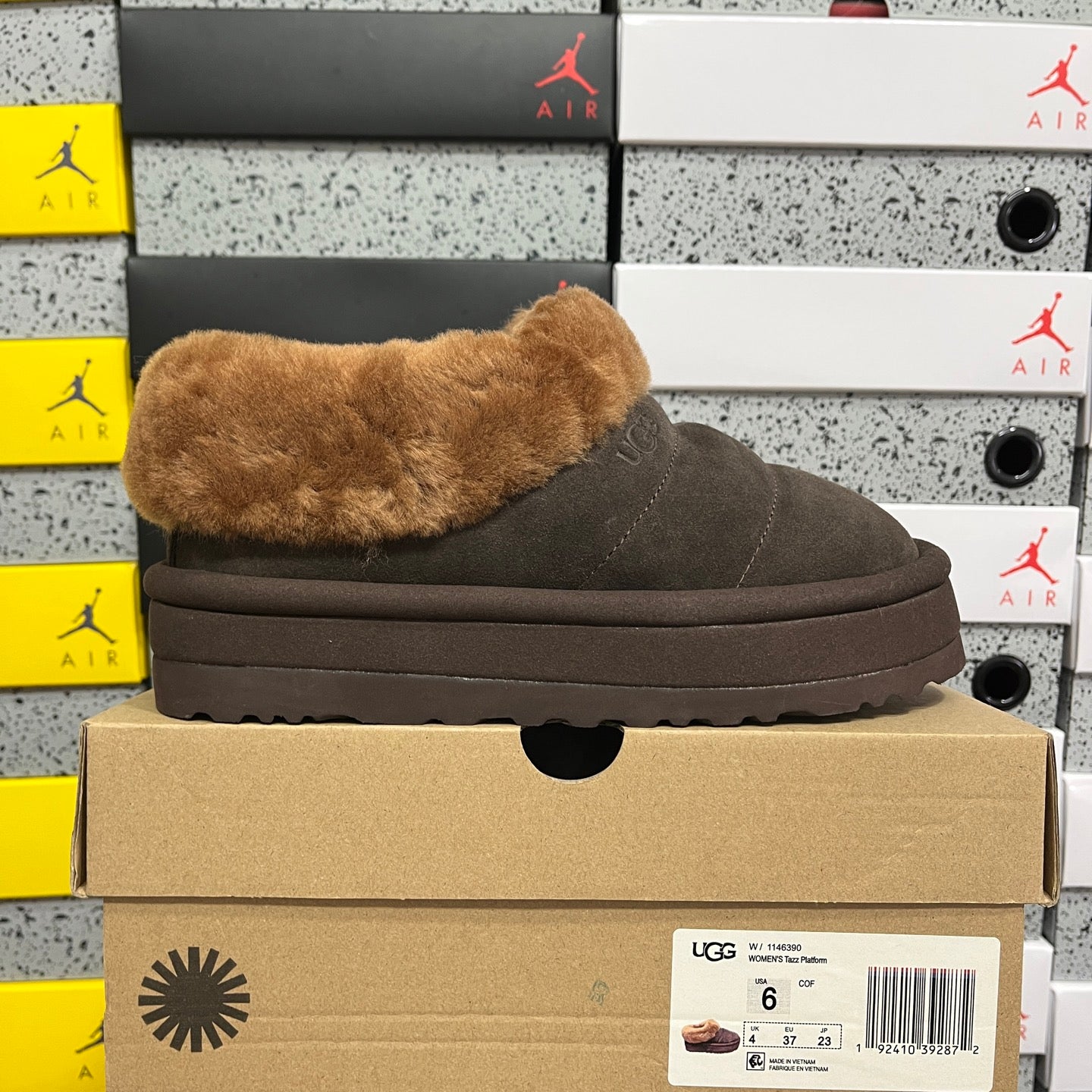 UGG Thick-Soled Low-Cut Fur Snow Boots
