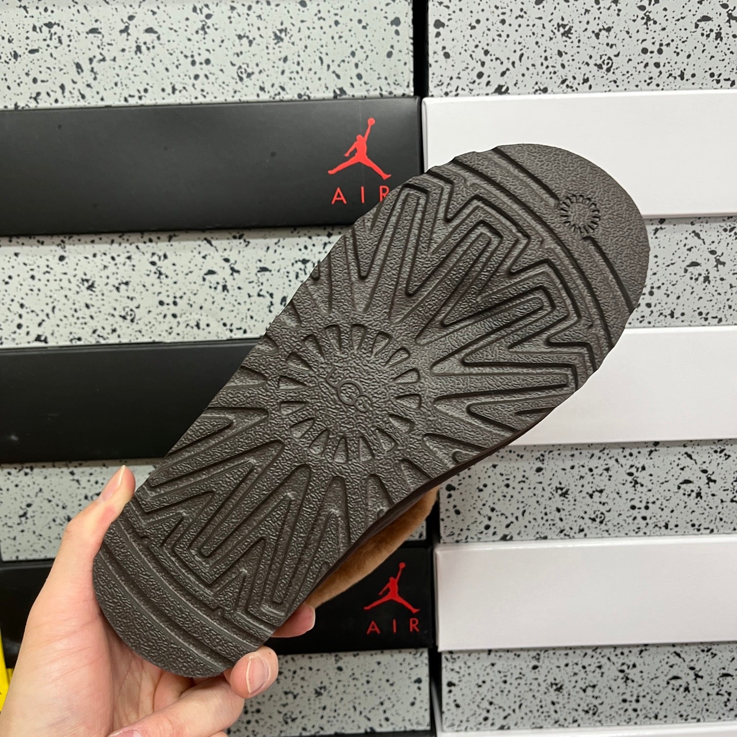 UGG Thick-Soled Low-Cut Fur Snow Boots