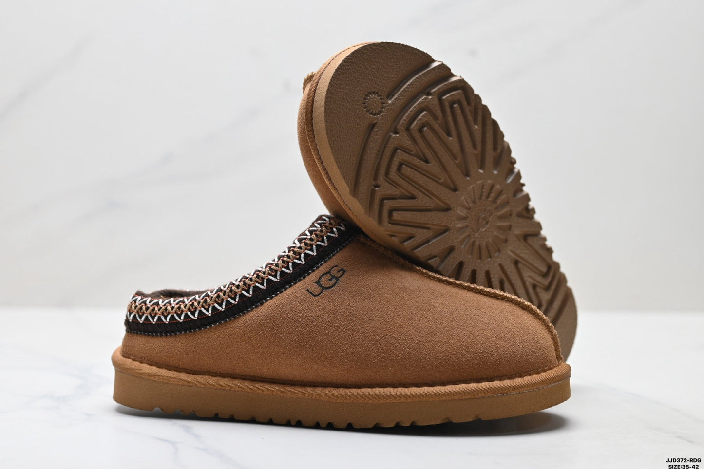 UGG Tazz Snow Boots
