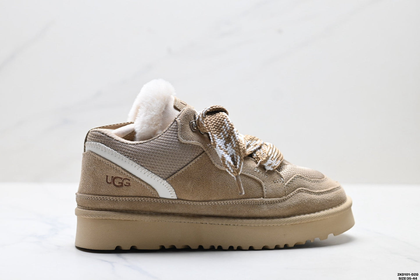 UGG LOWMEL Mid-Top Snow Boots