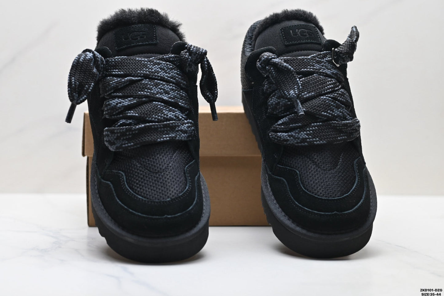 UGG LOWMEL Mid-Top Snow Boots